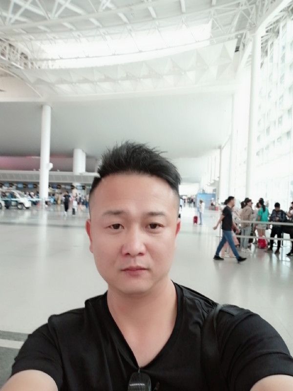 一叶知秋的第一张照片--潍坊相亲服务中心