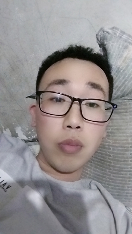 喜欢比我大的女人的第一张照片--潍坊相亲服务中心