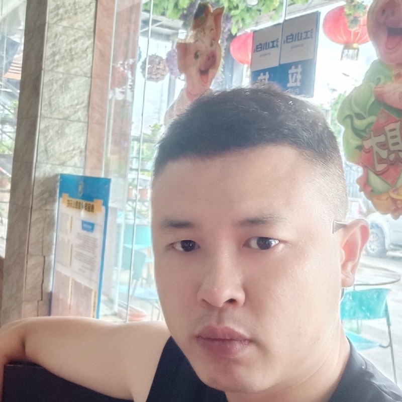 小军的第二张照片--潍坊相亲服务中心