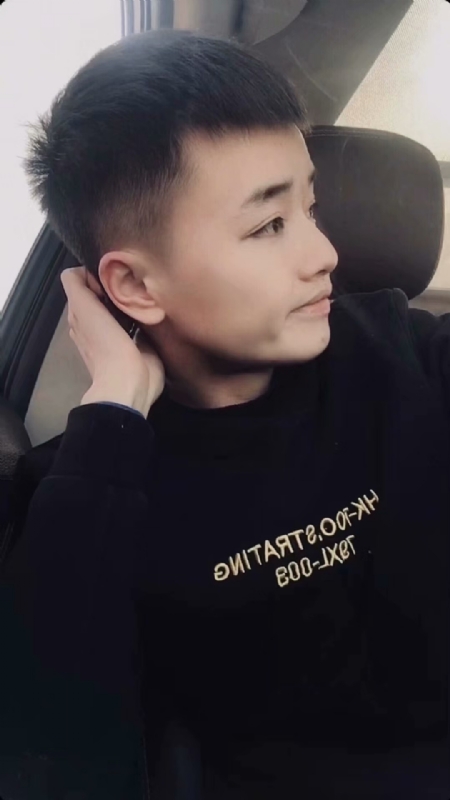 锁洋的第一张照片--潍坊相亲服务中心