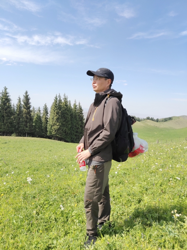 野丁的第一张照片--潍坊相亲服务中心