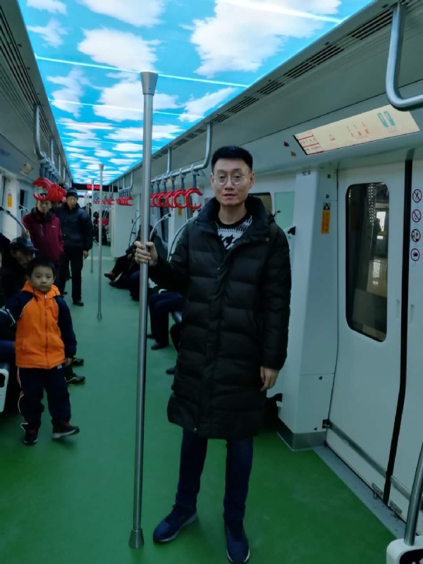 朱利安的第一张照片--潍坊相亲服务中心