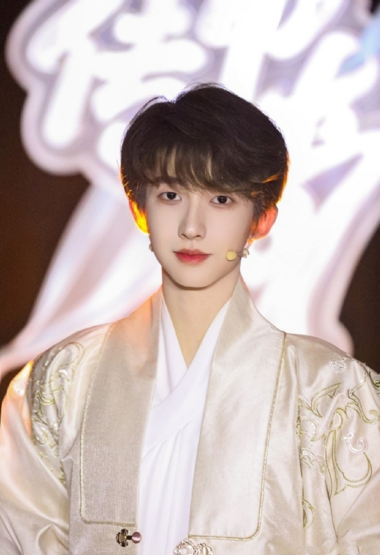 月影韶华呀的第一张照片--潍坊相亲服务中心