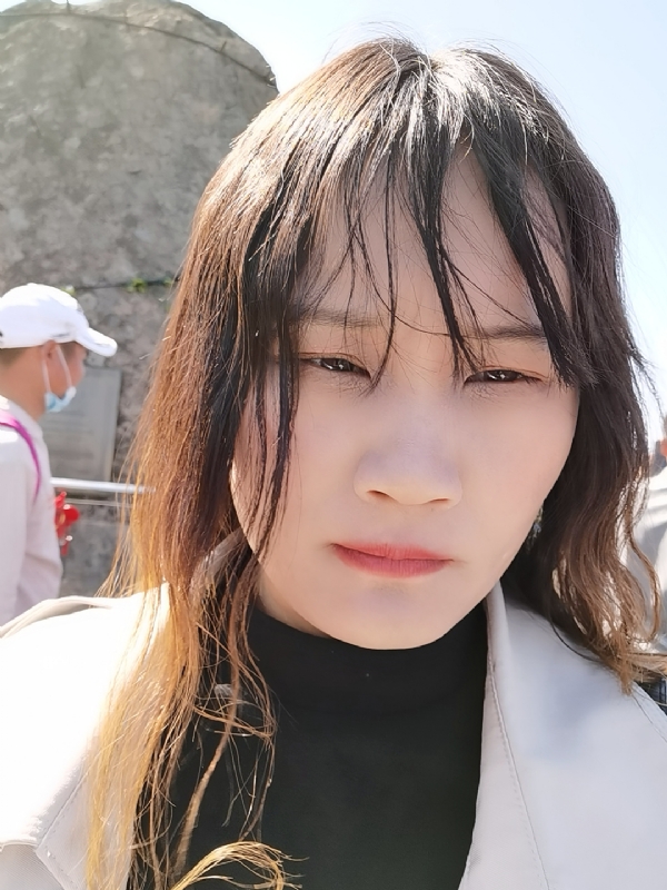 木子李的第一张照片--潍坊相亲服务中心