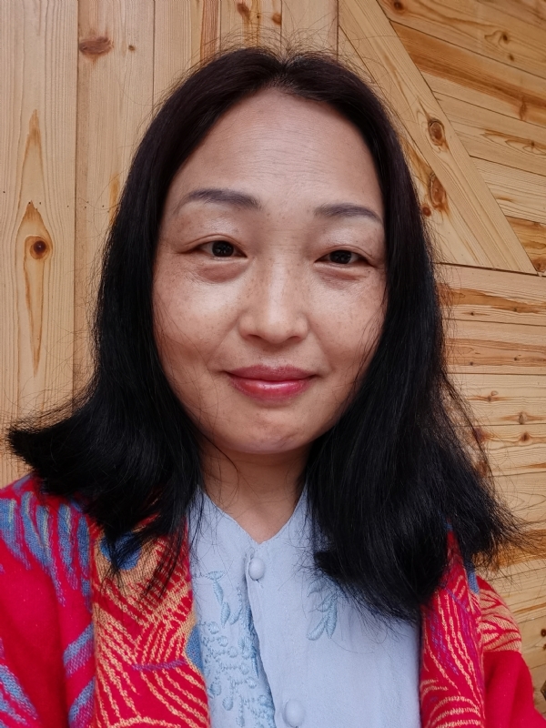 天山雪莲的第一张照片--潍坊相亲服务中心