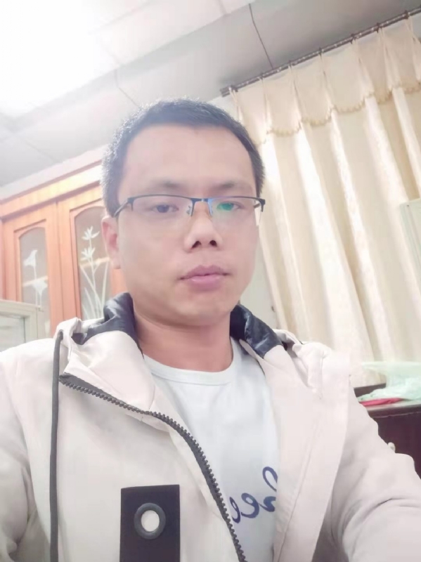 叶寒君的第四张照片--潍坊相亲服务中心