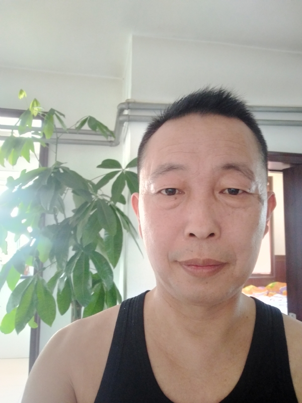 简单快乐百姓网的第一张照片--潍坊相亲服务中心