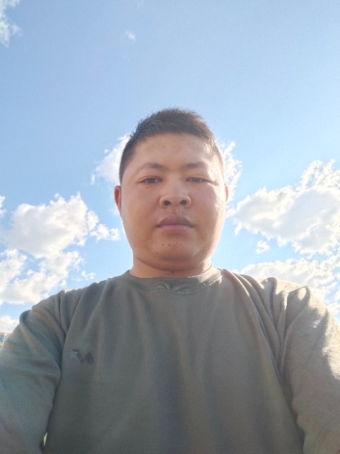 小马的第一张照片--潍坊相亲服务中心