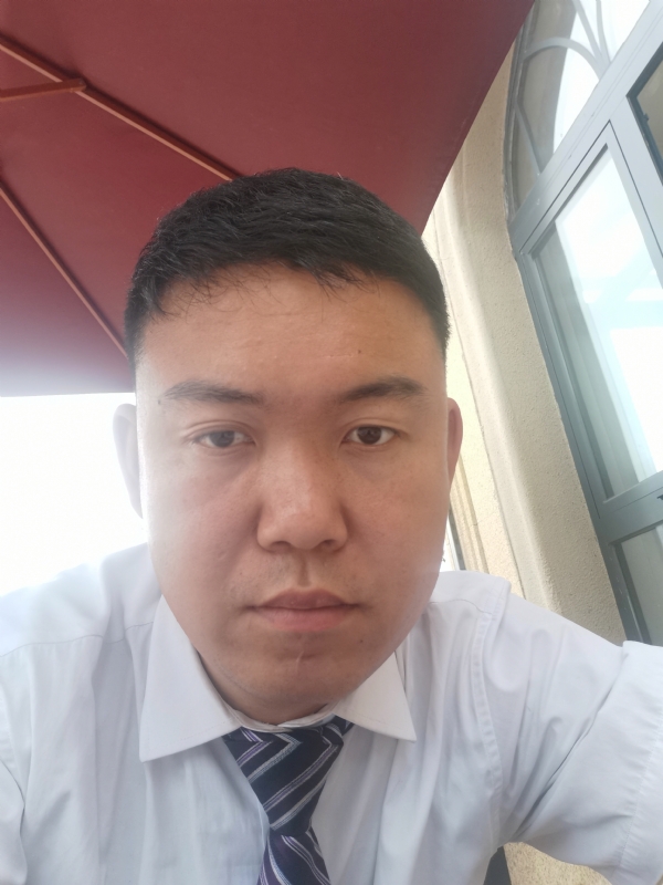 小龙哥的第一张照片--潍坊相亲服务中心