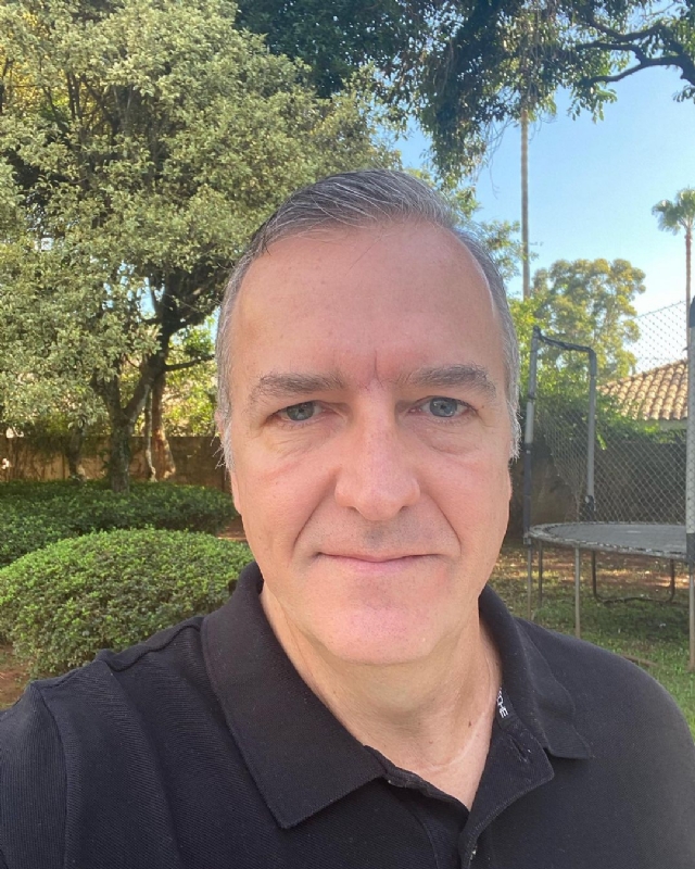 Lee的第一张照片--潍坊相亲服务中心