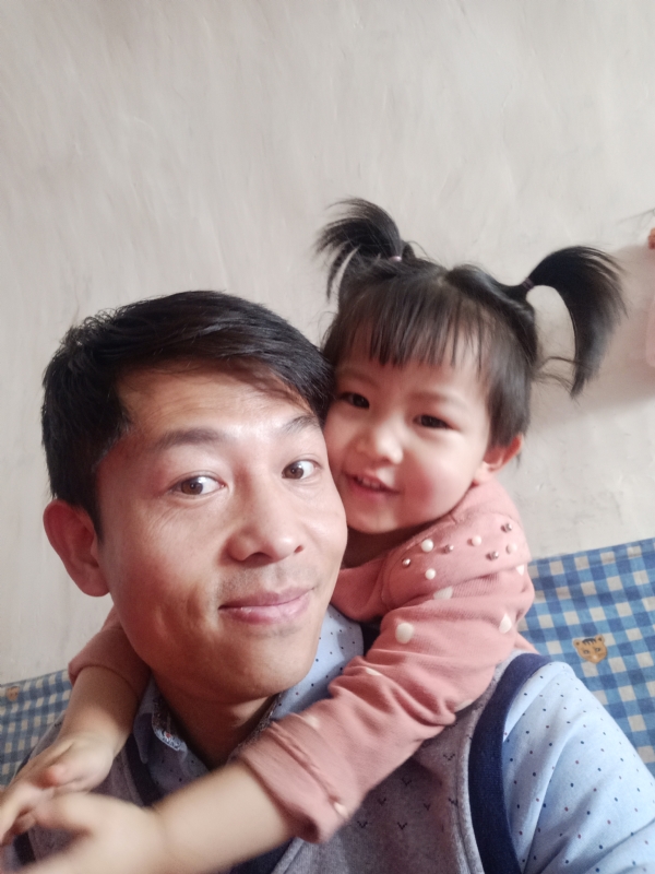 东京塔的第一张照片--潍坊相亲服务中心