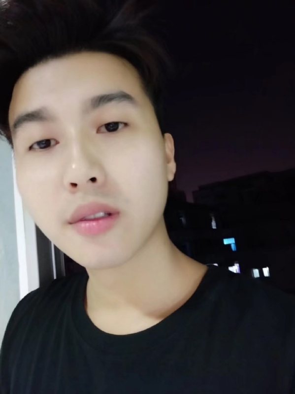 皮特王的第二张照片--潍坊相亲服务中心