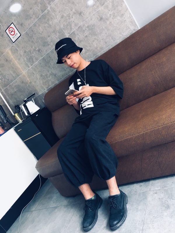 寻找的第三张照片--潍坊相亲服务中心