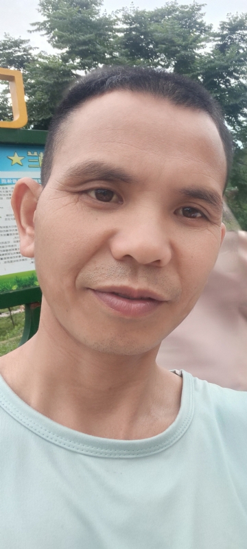 找个相爱的人结婚的第一张照片--潍坊相亲服务中心