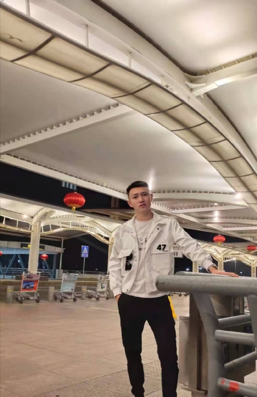 猕猴的第一张照片--潍坊相亲服务中心