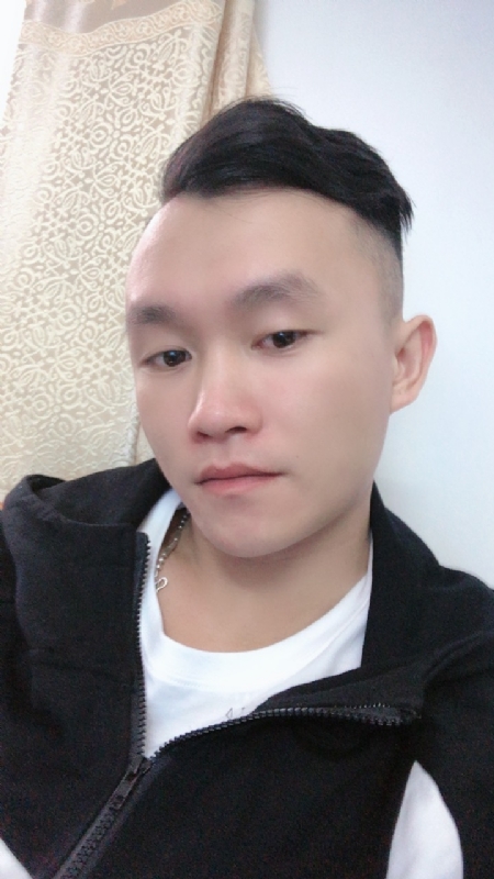 士多啤梨的第一张照片--潍坊相亲服务中心