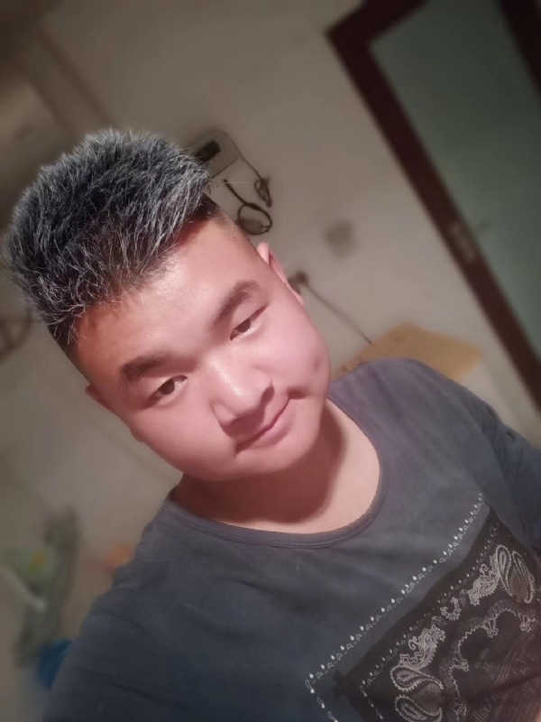 李子木的第一张照片--潍坊相亲服务中心