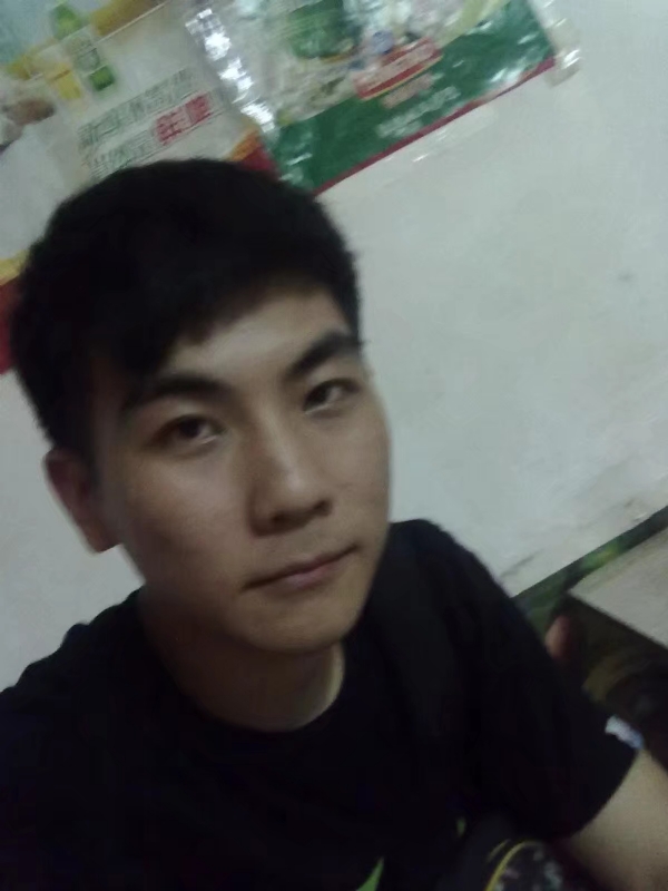 蜡笔小新的第三张照片--潍坊相亲服务中心