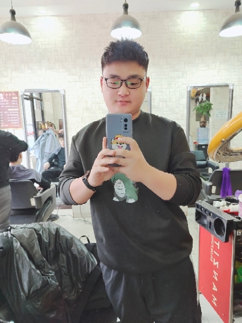 不吃香菜的第二张照片--潍坊相亲服务中心