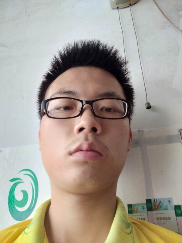 舒荷的第二张照片--潍坊相亲服务中心