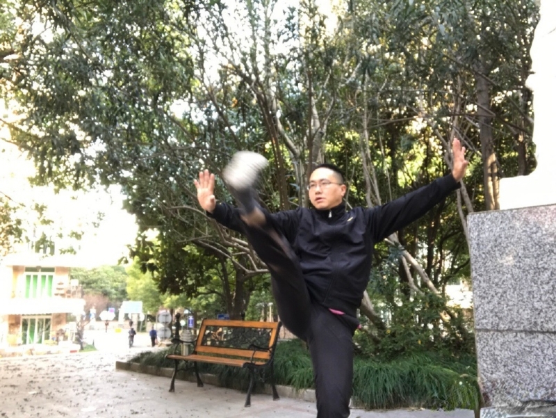 自故深情好受伤的第三张照片--潍坊相亲服务中心