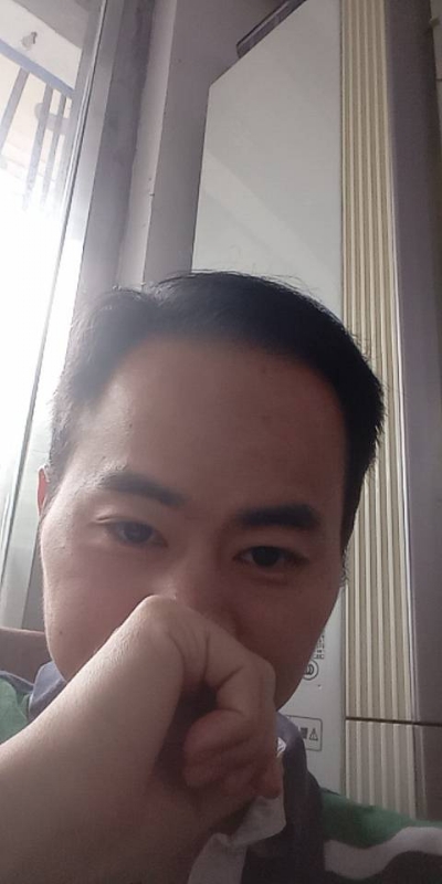 90年大叔的第三张照片--潍坊相亲服务中心