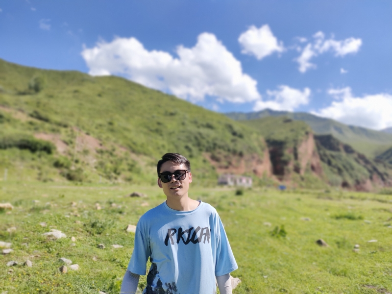 祁三岁的第一张照片--潍坊相亲服务中心