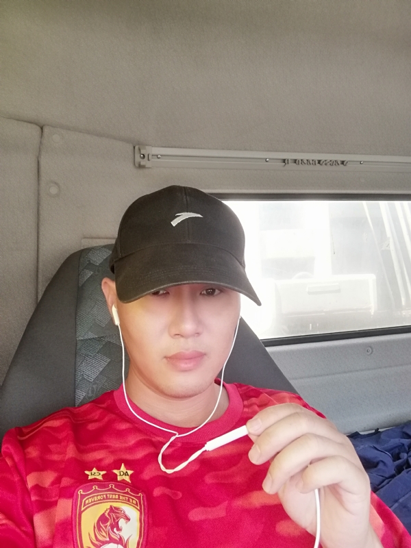 B大叔的第二张照片--潍坊相亲服务中心