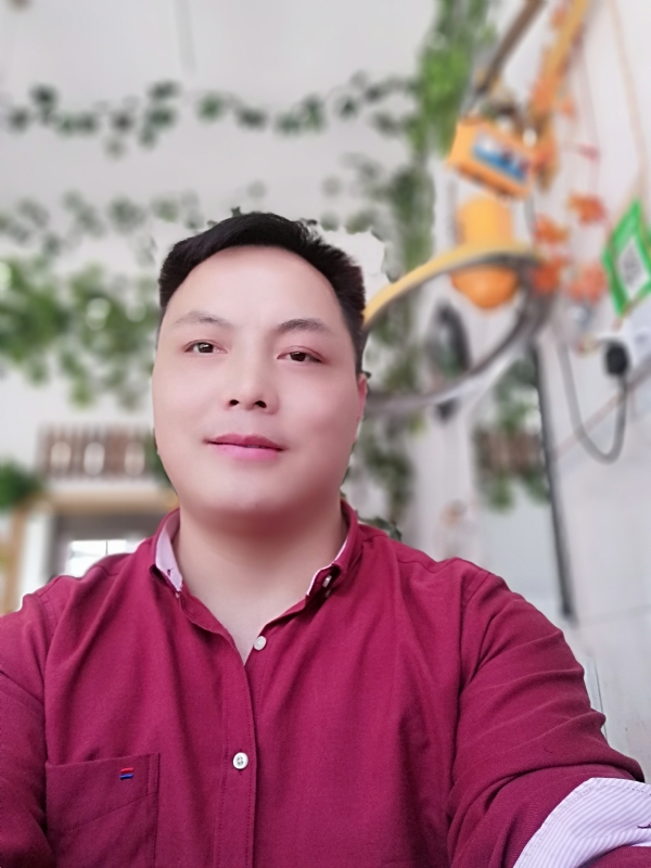 展梦飞翔XC的第一张照片--潍坊相亲服务中心