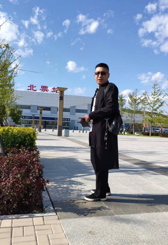 仟佰渡的第一张照片--潍坊相亲服务中心