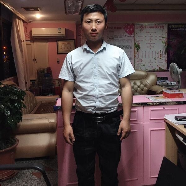 健华的第二张照片--潍坊相亲服务中心