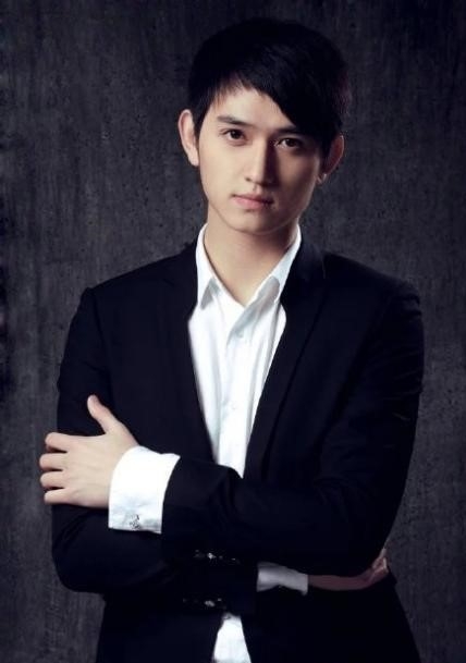 夏天的第一张照片--潍坊相亲服务中心