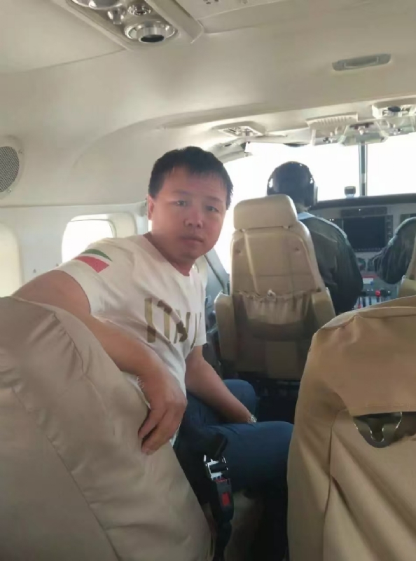 随风飘零的第一张照片--潍坊相亲服务中心