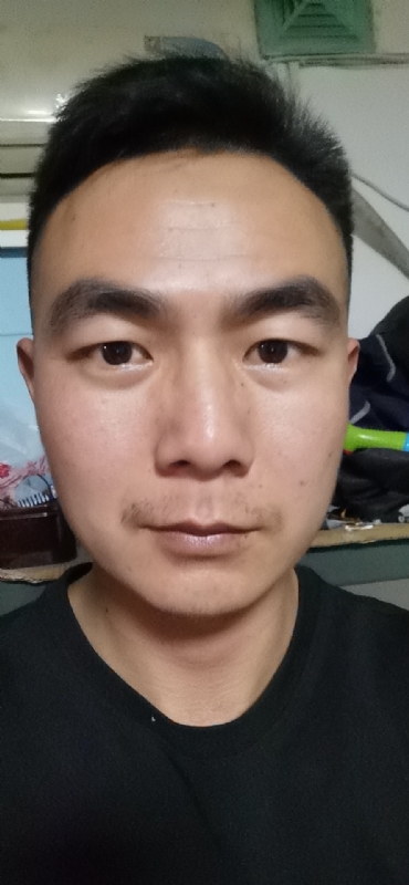 朴实无华的第一张照片--潍坊相亲服务中心