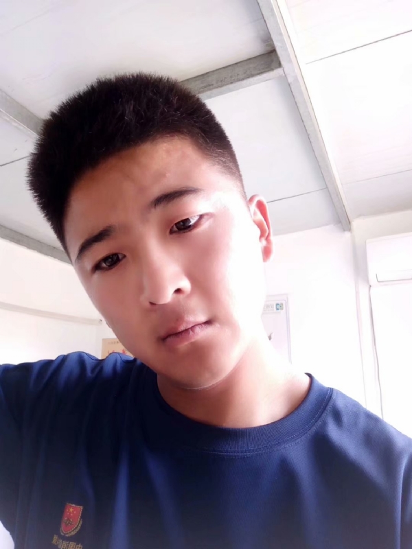 脸红相遇的第一张照片--潍坊相亲服务中心