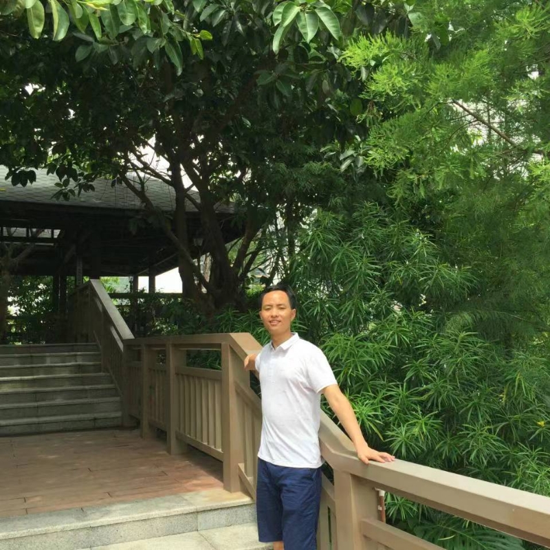 教书育人的第一张照片--潍坊相亲服务中心