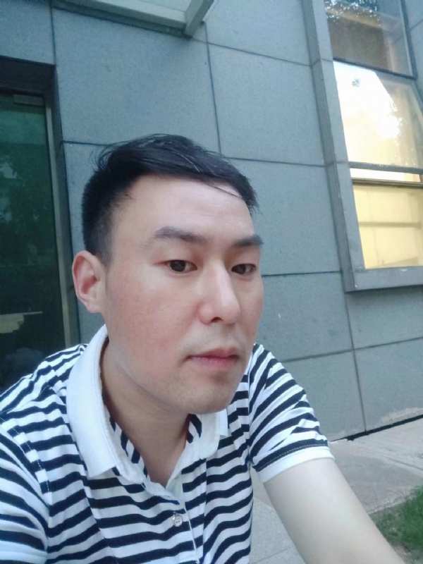 曙光的第一张照片--潍坊相亲服务中心