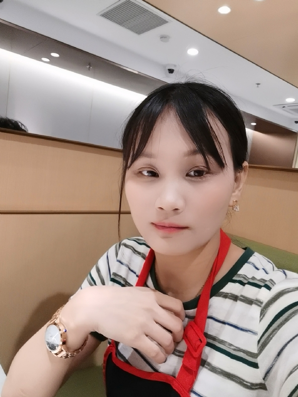 木子李的第一张照片--潍坊相亲服务中心