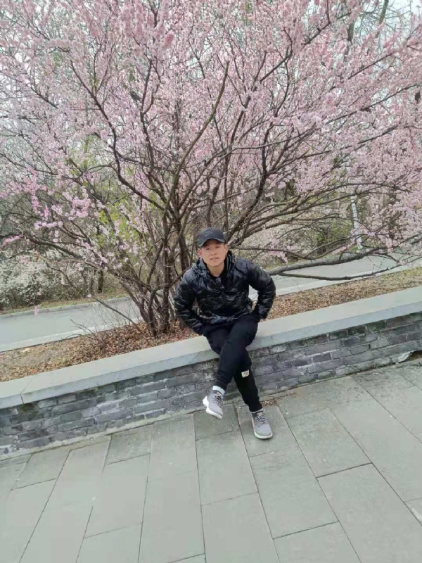 寻找幸福的第一张照片--潍坊相亲服务中心