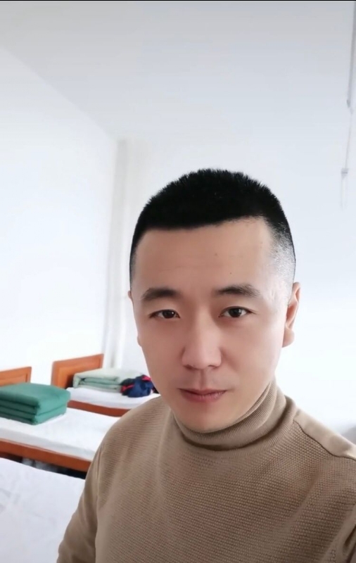 随风的第二张照片--潍坊相亲服务中心