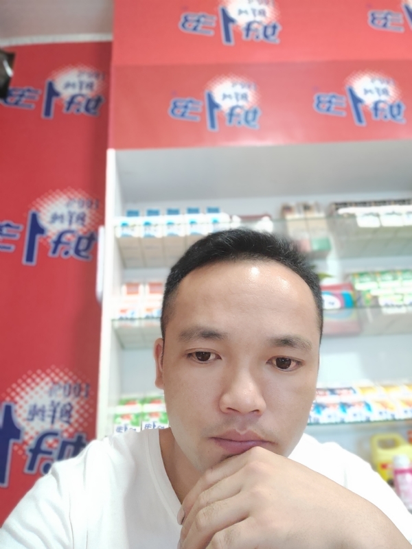 小老弟的第二张照片--潍坊相亲服务中心