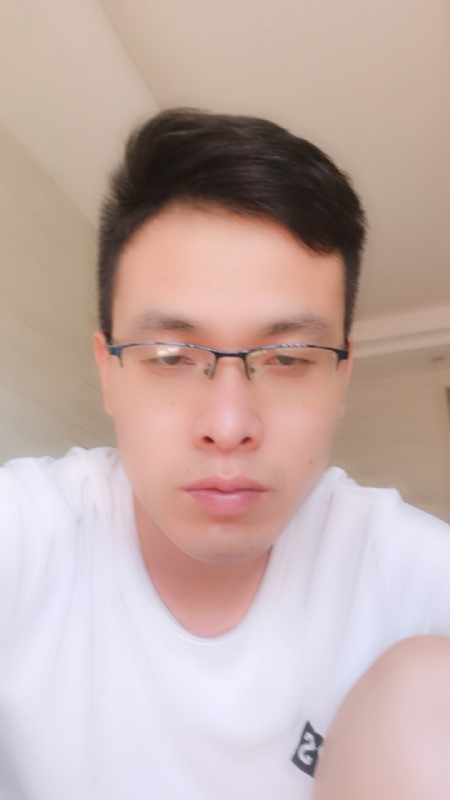 携一人白首的第一张照片--潍坊相亲服务中心