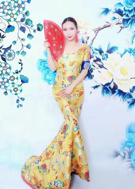 燕子的第一张照片--潍坊相亲服务中心