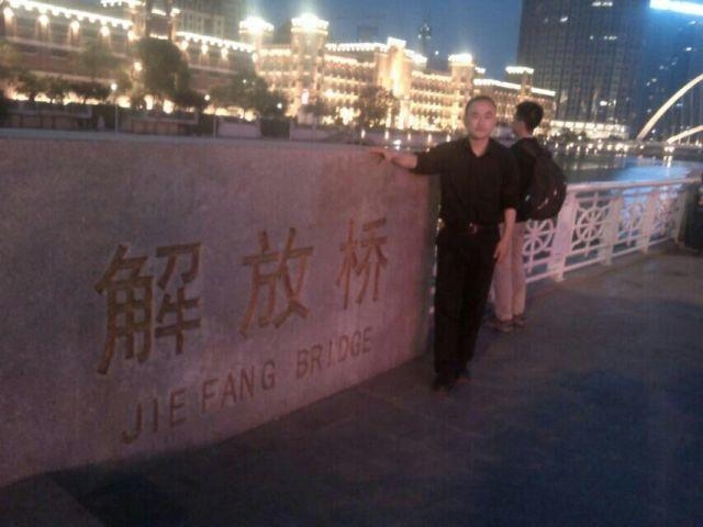 海阔天空的第一张照片--潍坊相亲服务中心