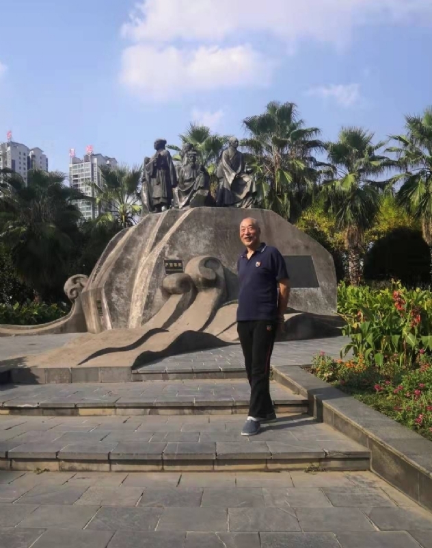 笨笨男的第一张照片--潍坊相亲服务中心