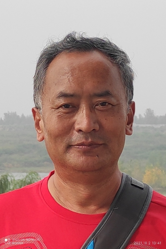 与你同行的第一张照片--潍坊相亲服务中心