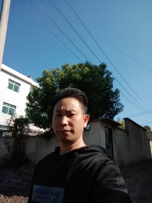 寻缘中的第二张照片--潍坊相亲服务中心