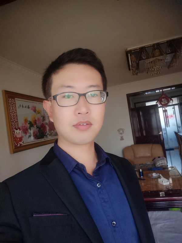 遇一人白首的第二张照片--潍坊相亲服务中心