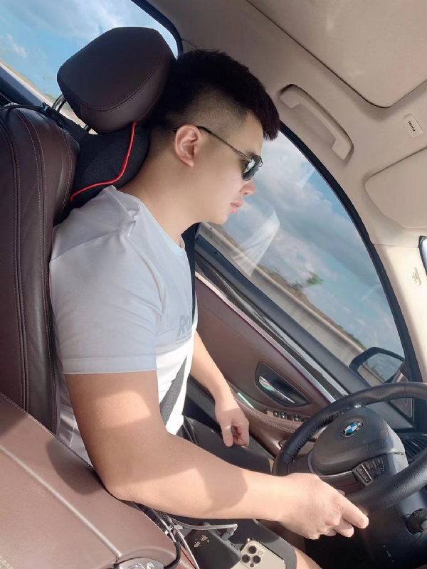 Di的第一张照片--潍坊相亲服务中心