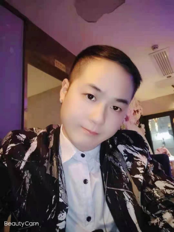 放弃一切，从头再来的第一张照片--潍坊相亲服务中心